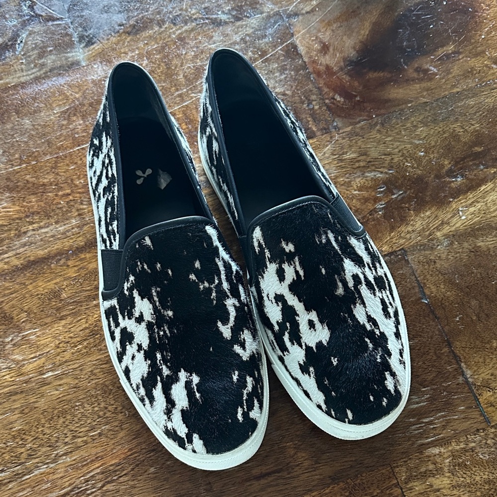 Vince Black and White animal print Patterned Loafers/sneakers